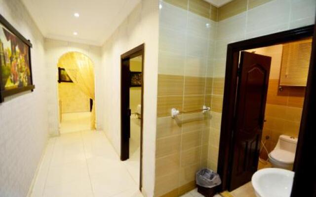 Qasr Al Thuraya Hotel Apartments