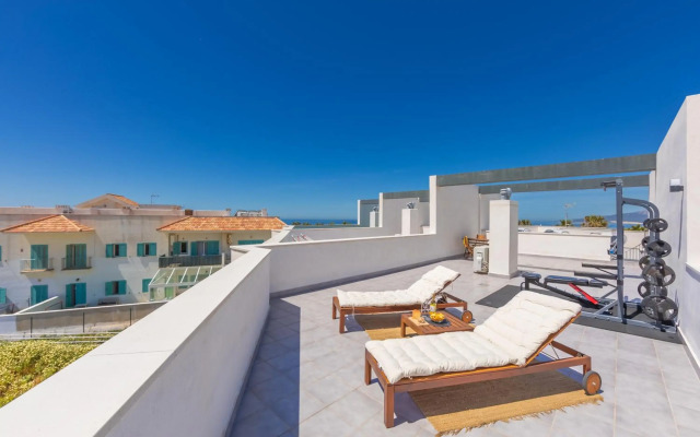 Views, Terrace & Pool - Fibre WIFI - SimplyTarifa