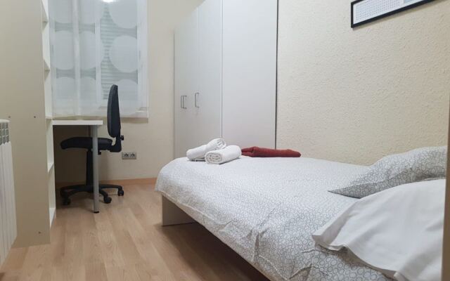Apartamentos Dos Torres - Varda
