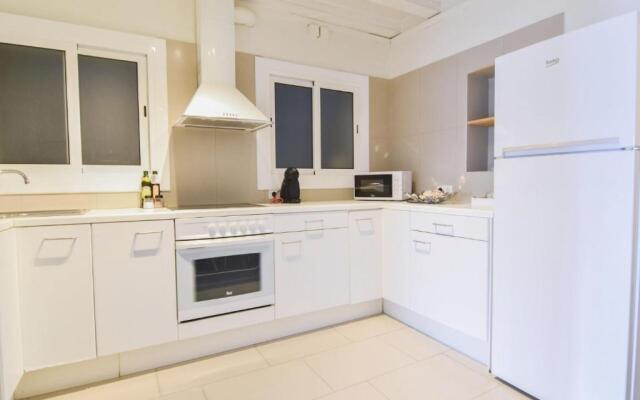MIRADOR 3 Bedroom Apartment Port Vell