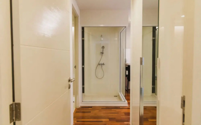 Beverly 33 Suites by PROMPT HOLIDAY HOME