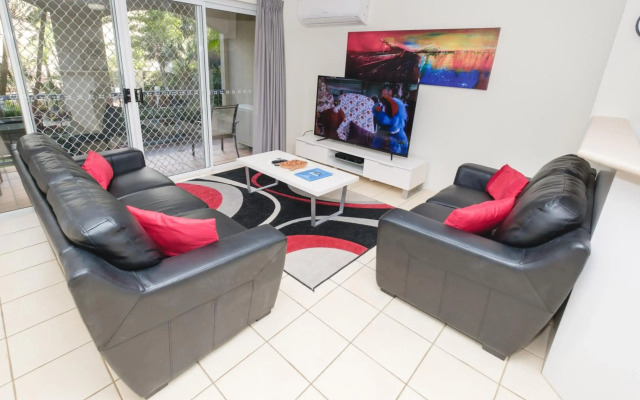 Sanctuary Lake Apartments