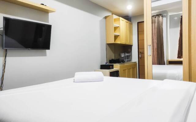 Comfy And Minimalist Studio At Vida View Apartment