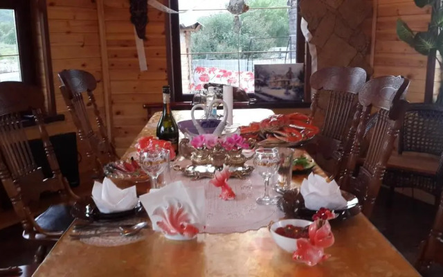 Guest House&Hostel Nikolina Usadba