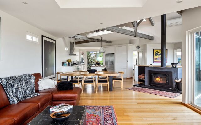 Smith Beach Getaways Beachwood Luxury Villa