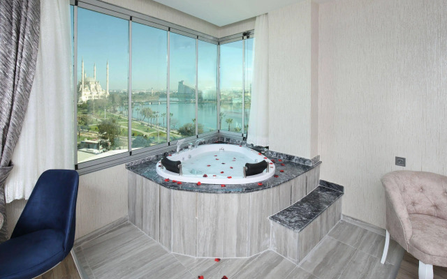Taşköprü Hotel