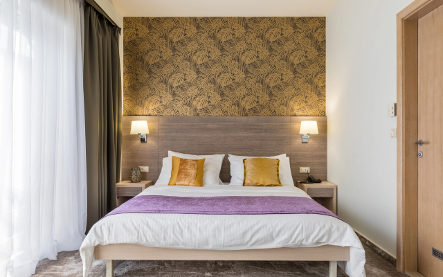 Hotel Mondo