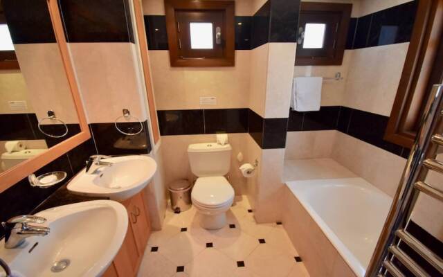 Apartment B11 - Hera
