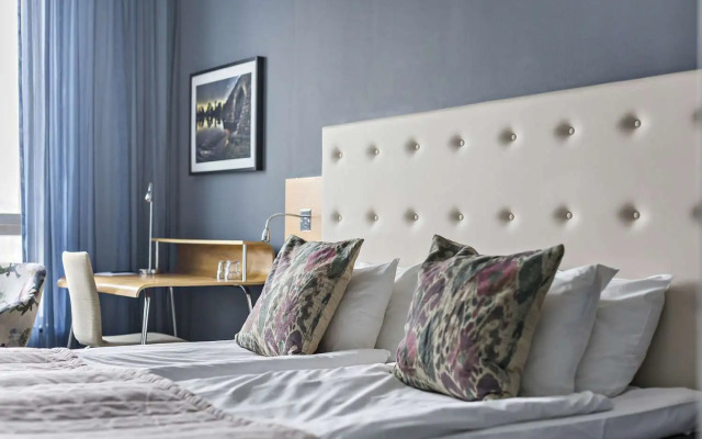 Best Western Hotel River C