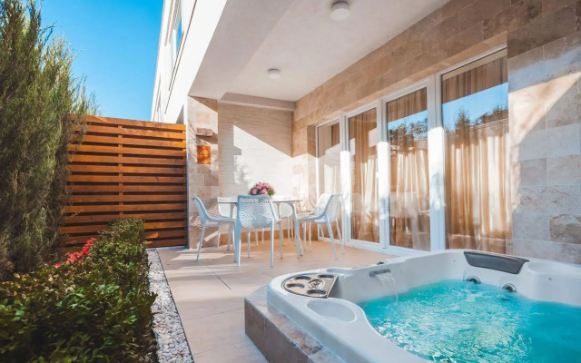 Suncity Apartment