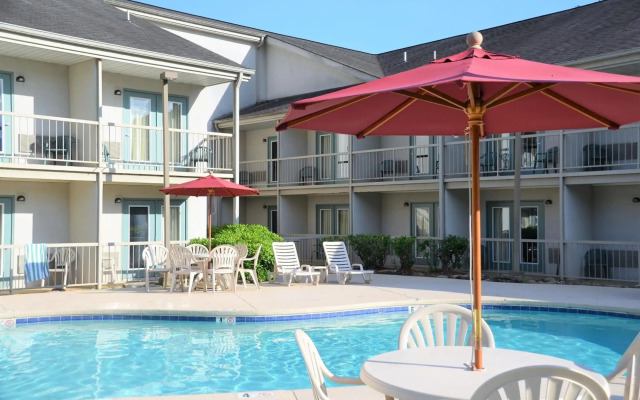 Quality Inn Cherokee