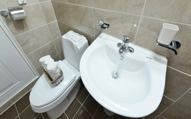 Funnymungmung Galaxy House