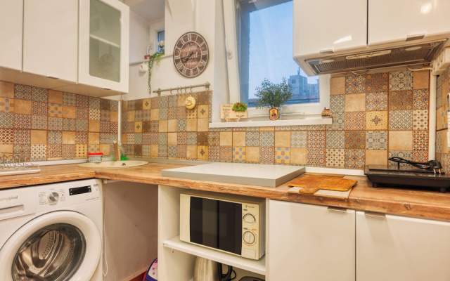 Modern 2 BR in Center - Pumo Properties