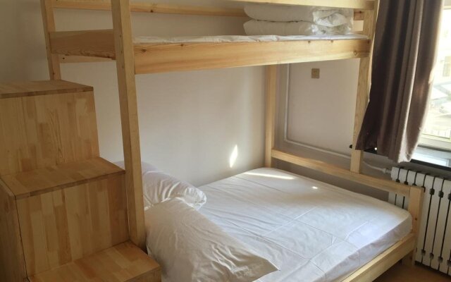 Xunlu Hostel