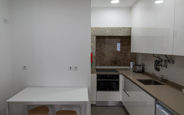 Feels Like Home Ajuda Modern Apartment