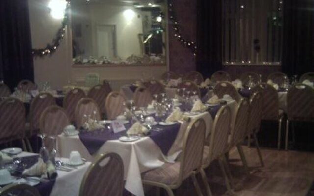 Waverley House