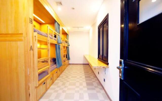 Dengba Hostel Shanghai Branch