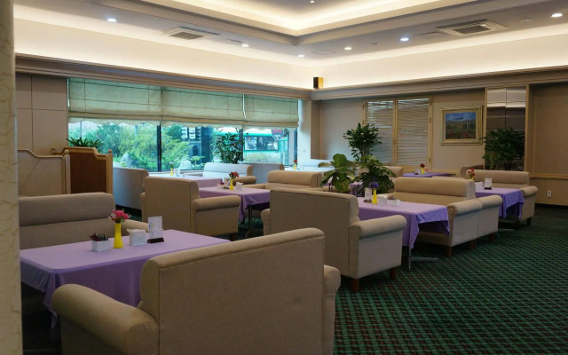 Hotel Diana