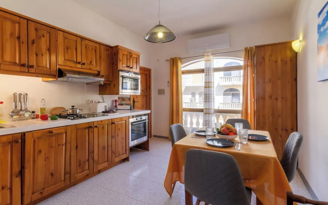 Modern Seaview Apart In Marsalforn Gozo