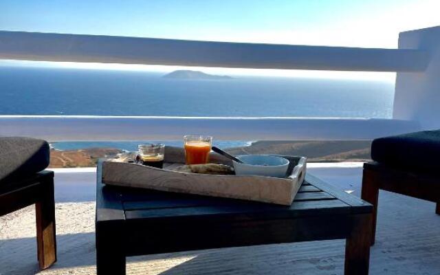 Serifos Stone Villas