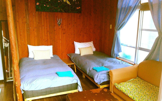Guesthouse Miyakojima – Guest Rooms – Miyakojima