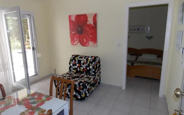 Ioli Apartments