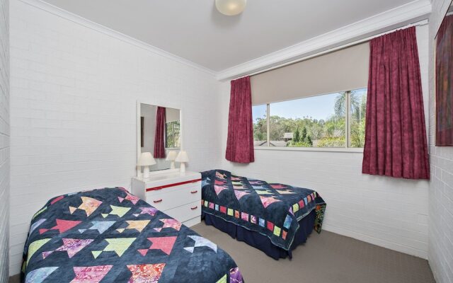 Seaspray, Unit 3/4 Intrepid Close