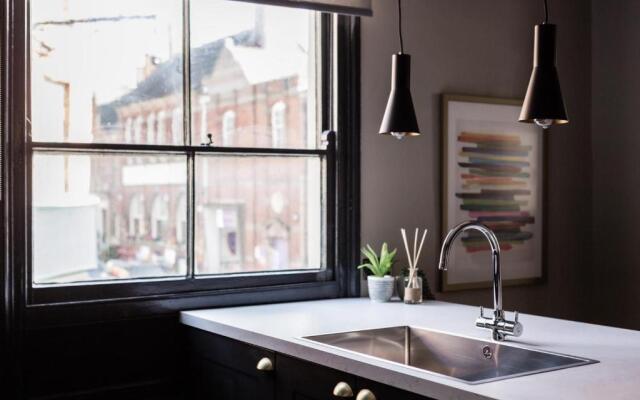 Eden Apartment