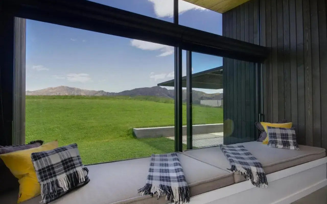 The Woolstore Luxury Holiday Home by MajorDomo
