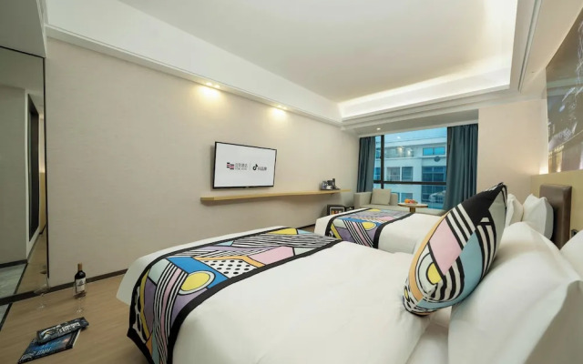 Yizhi X Hotel - Guangzhou Baiyun Airport