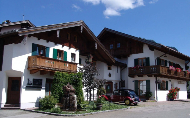 Ferienhaus Fux Hotel Garni