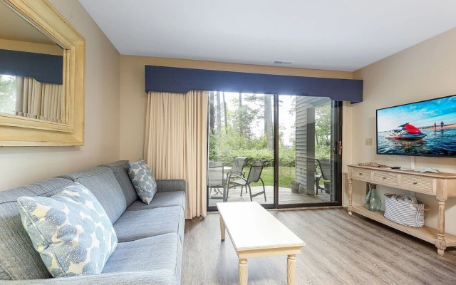 The Shores Lakeside Condo Unit 5677