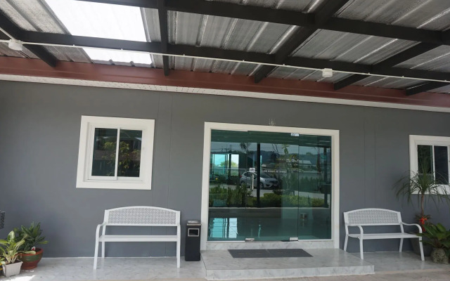 Phant at Thalang Service Apartment