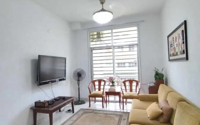 Homestay Ainis Guest House