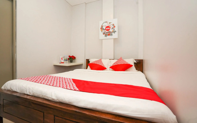 OYO Flagship 318 K1 UPN Rungkut Madya