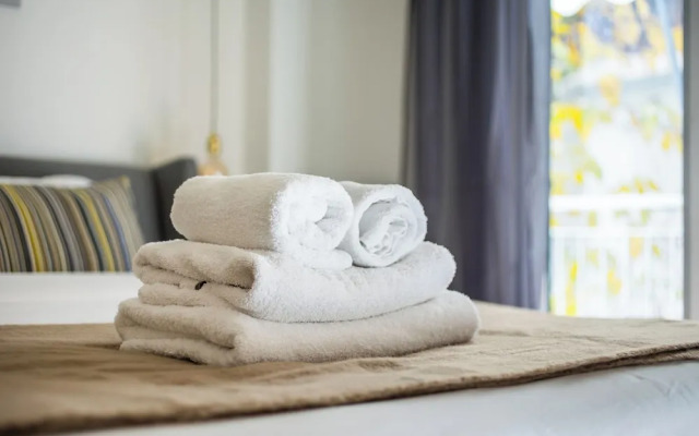 Mystique 2-Bedroom Apartment in Athens