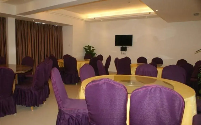 Phoenix Hotel