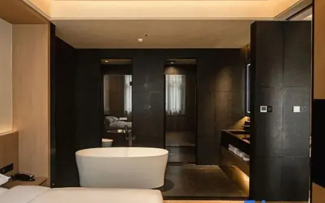 Wenzhou Yandang Mountain Lingqiu Hotel