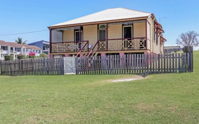 Reflections Yamba Lighthouse Cottages