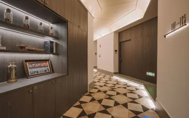 SHiN  Hotel (Chongqing Dazhulin Branch)
