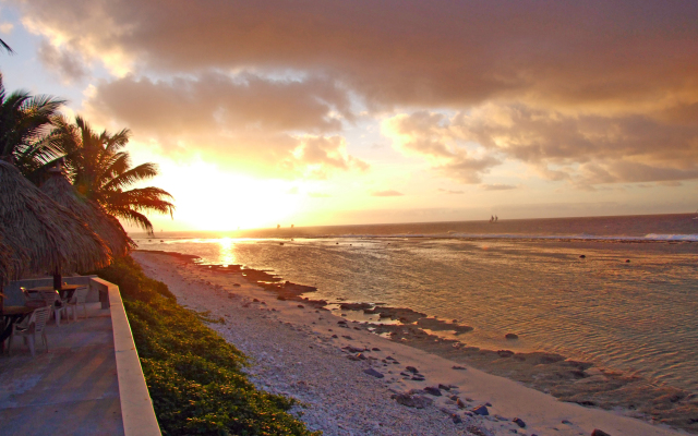 Club Raro Resort – Adults Only