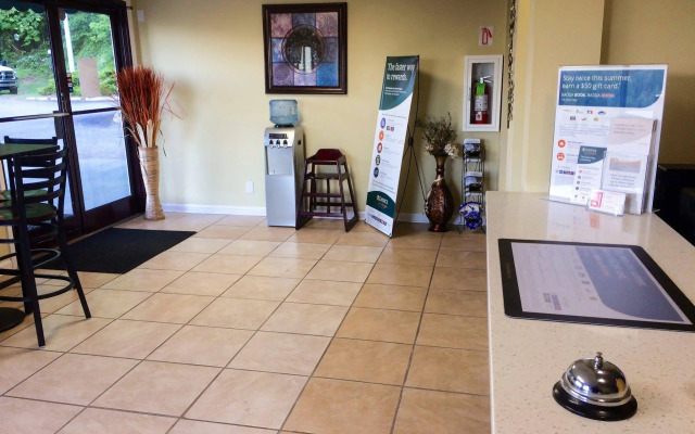 Econo Lodge Waynesville