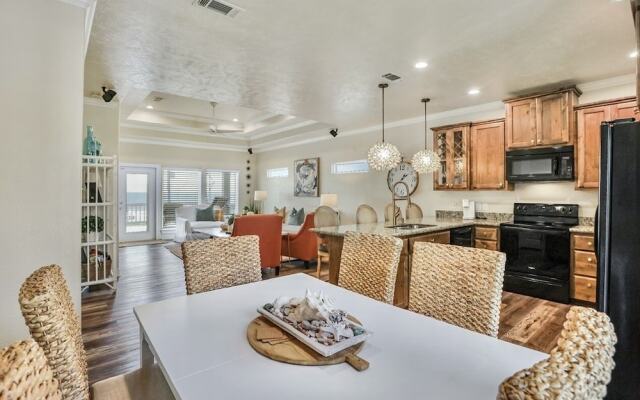 A La Playa by RedAwning