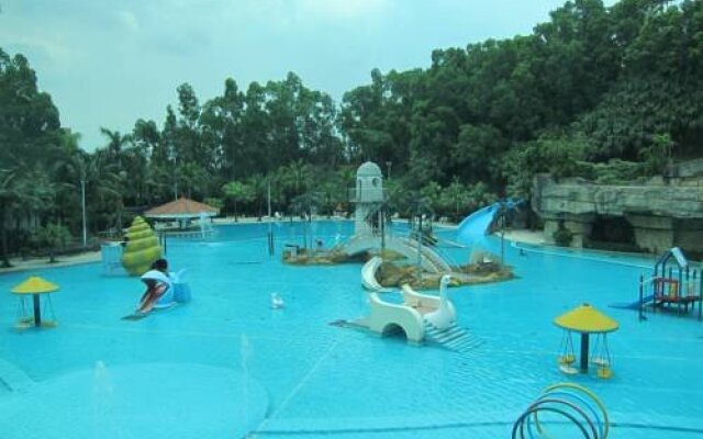Clifford Hotel Resort Centre Panyu