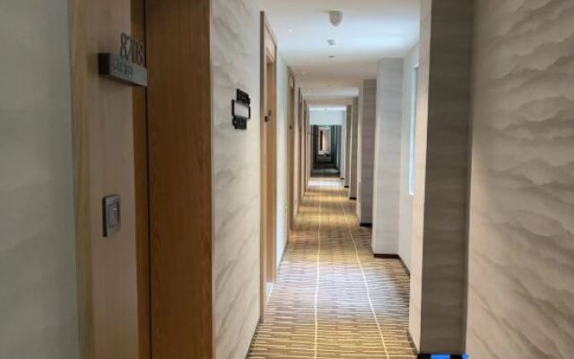Super 8 Hotel (The Grand Canal CBD, Beijing Tongzhou)