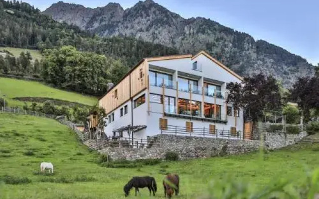 Restaurant Cafe Ladurner