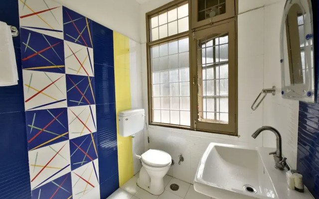Oyo 12825 Omkara Homestay