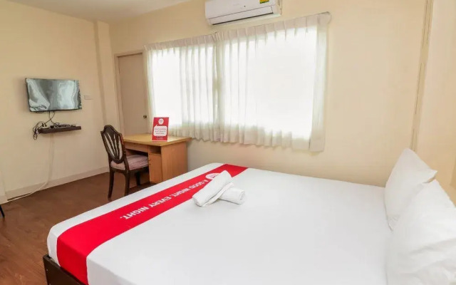 Nida Rooms Phrakanong Express