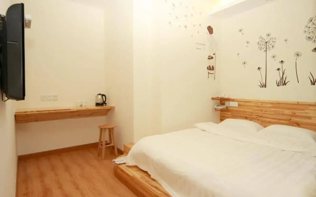 Super 8 Hotel Xiamen Guanghua Tower Zhongshan Road Branch