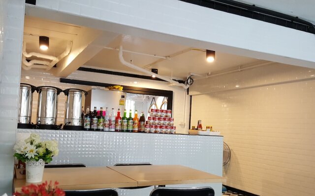 Slumber Party Hostel Phuket